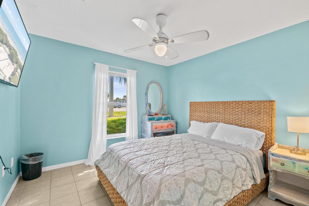 Beachside Serenity Escape - Private 3Br And 2Ba, Dog Friendly Duplex Oasis, Steps To Shore! Melbourne Extérieur photo