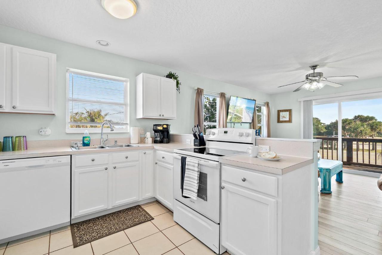 Beachside Serenity Escape - Private 3Br And 2Ba, Dog Friendly Duplex Oasis, Steps To Shore! Melbourne Extérieur photo